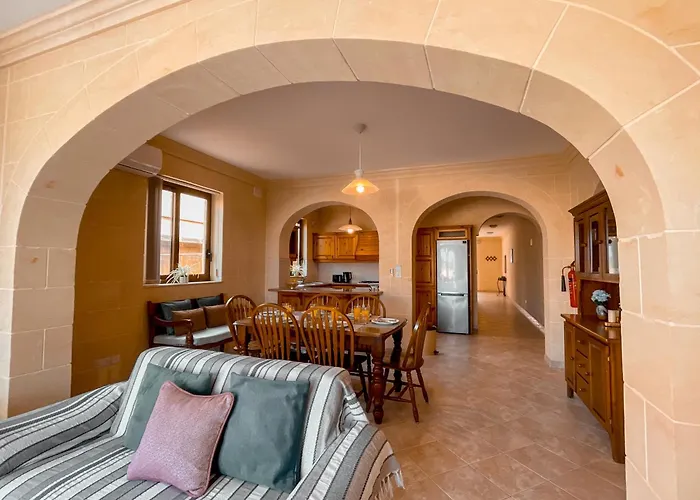 Villa Fieldview - Gozo Holiday Home