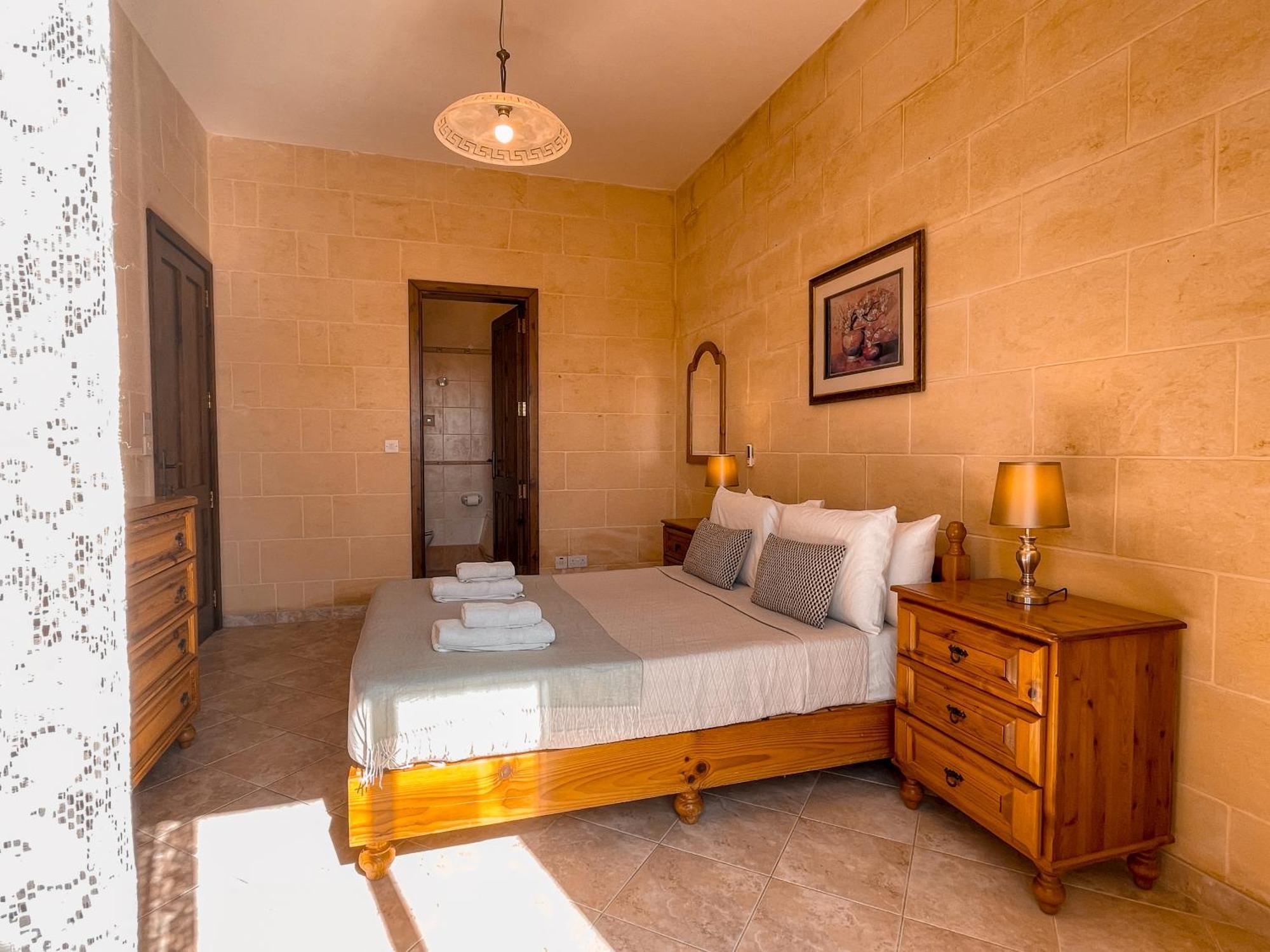 Fieldview - Gozo