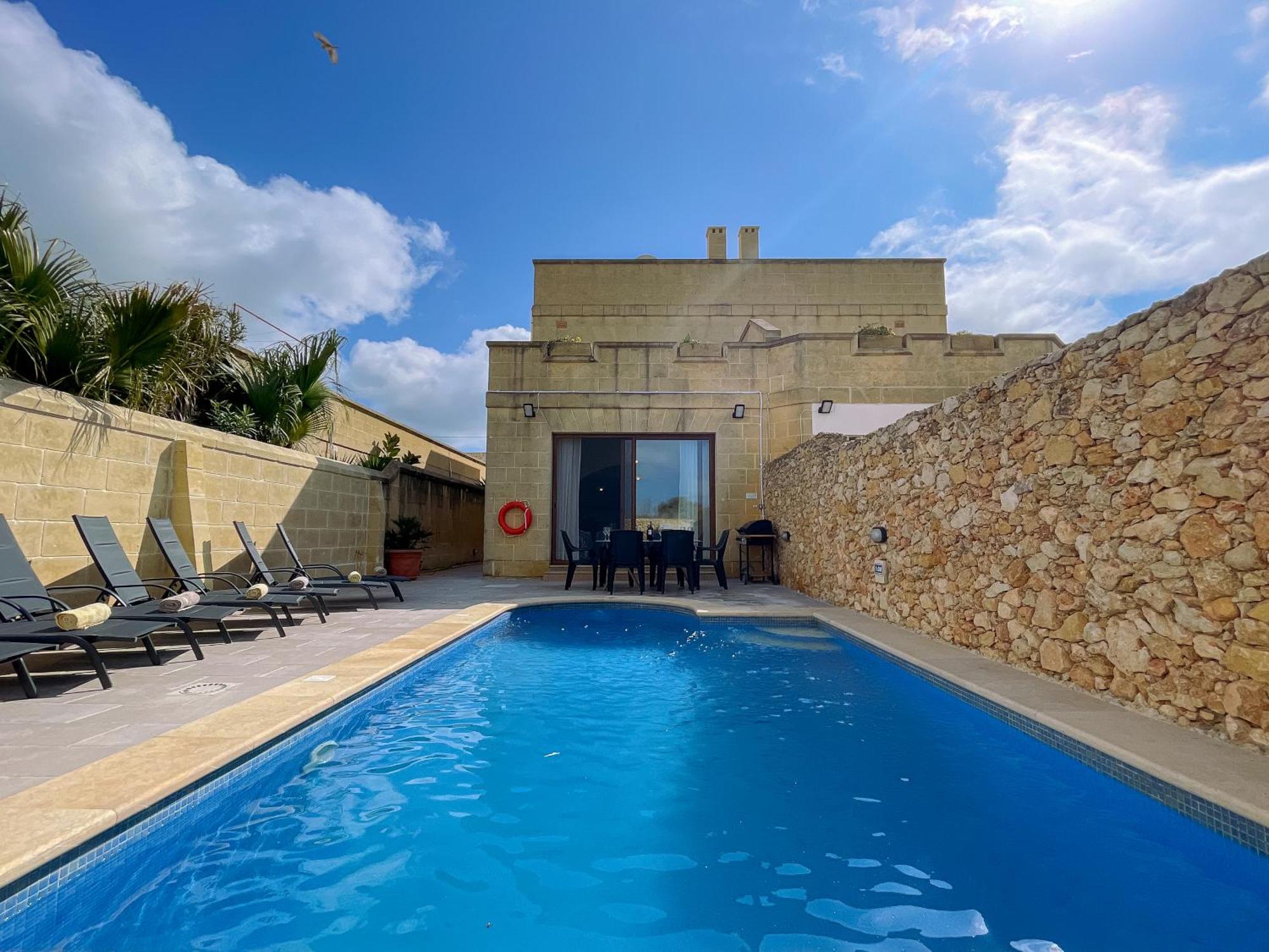 Fieldview - Gozo Villa