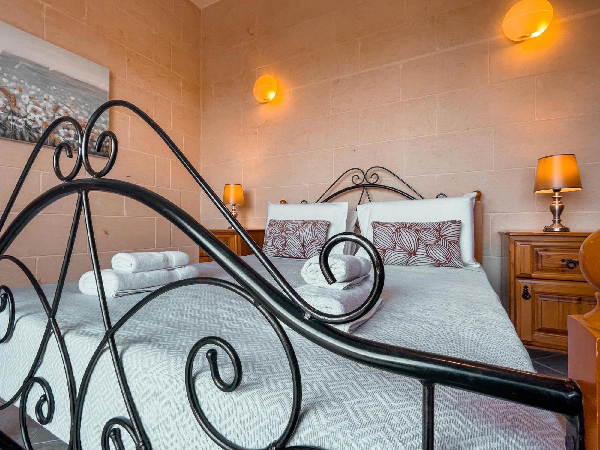 Fieldview - Gozo Villa